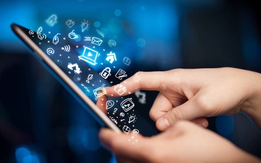 Dezvoltarea aplicațiilor mobile în Moldova: tehnologii, termene și costuri reale în 2026