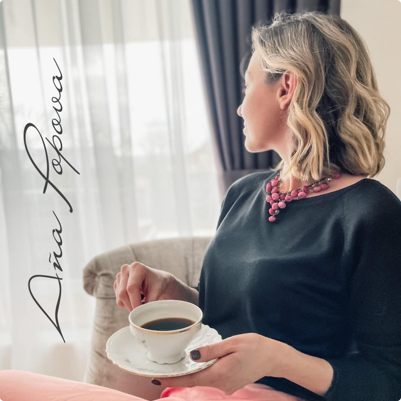 Online jewelry and underwear shop